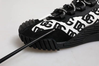 Dolce & Gabbana Schwarz Logo Lace Up Low Top NS1 Turnschuhe