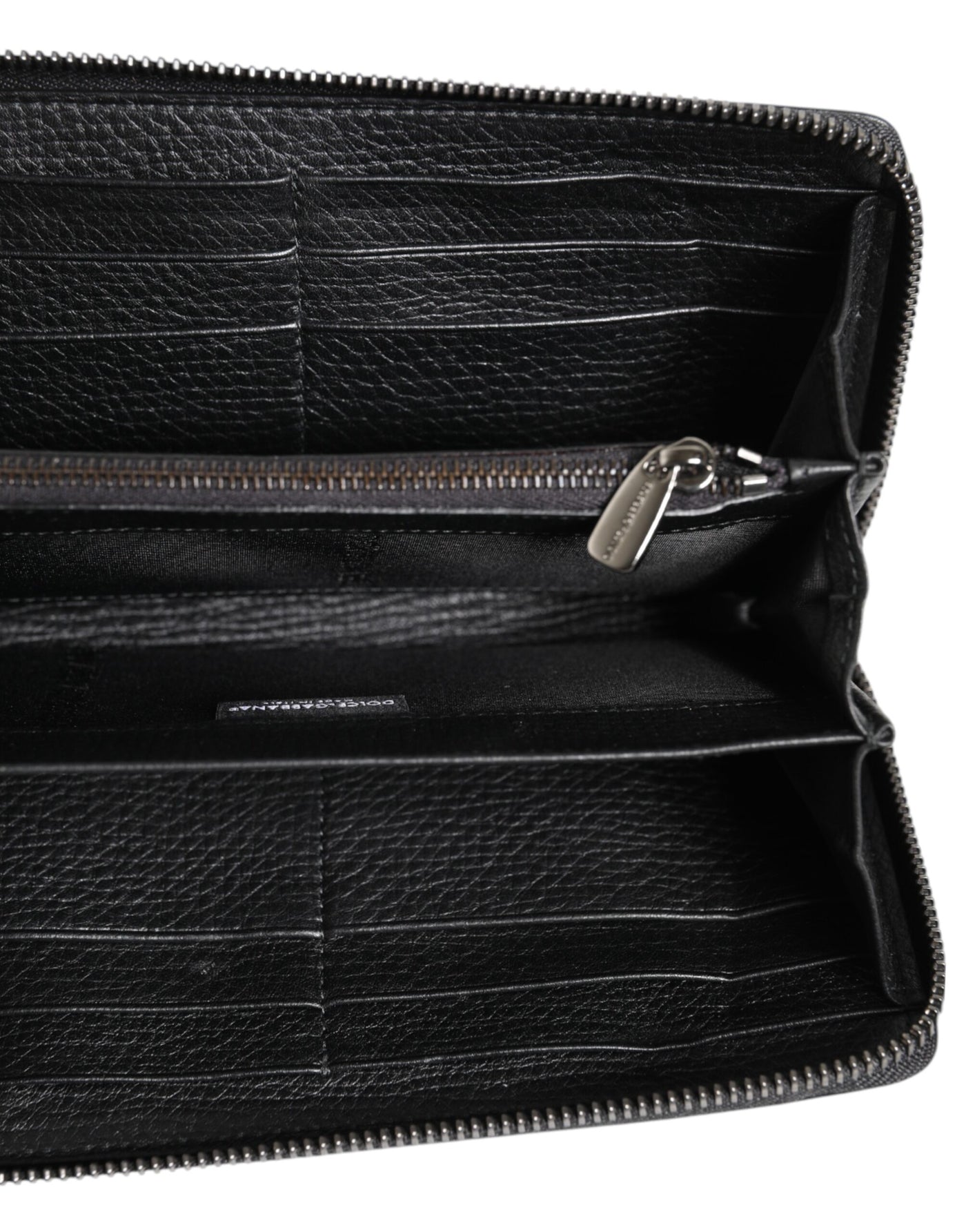 Dolce & Gabbana Schwarzes Kalbsleder Logo Zip Around Continental Brieftasche
